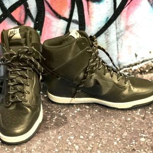 Nike dunk sky women’s 8.5